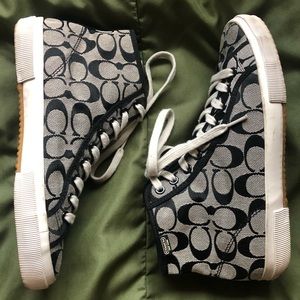 Coach Logo Canvas Hi-Tops Sz 9B